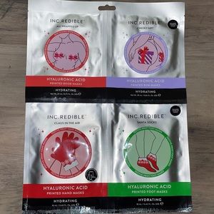 SOLD‼️ ♥️🎅🏻 XMAS MASKS BUNDLE 🎅🏻♥️